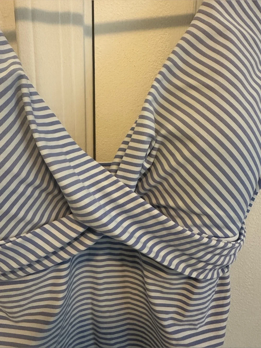 Ladies front twist striped one piece bathing suit by NipTuck Swim Size 8 - Picture 4 of 16